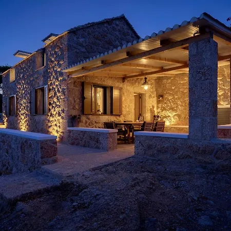 Bogic Kuca Vakantiehuis *