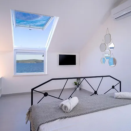Bogic Kuca Holiday home Zavala